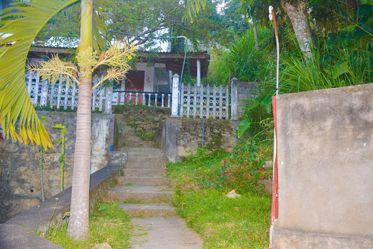Soorya Inn エッラ エクステリア 写真