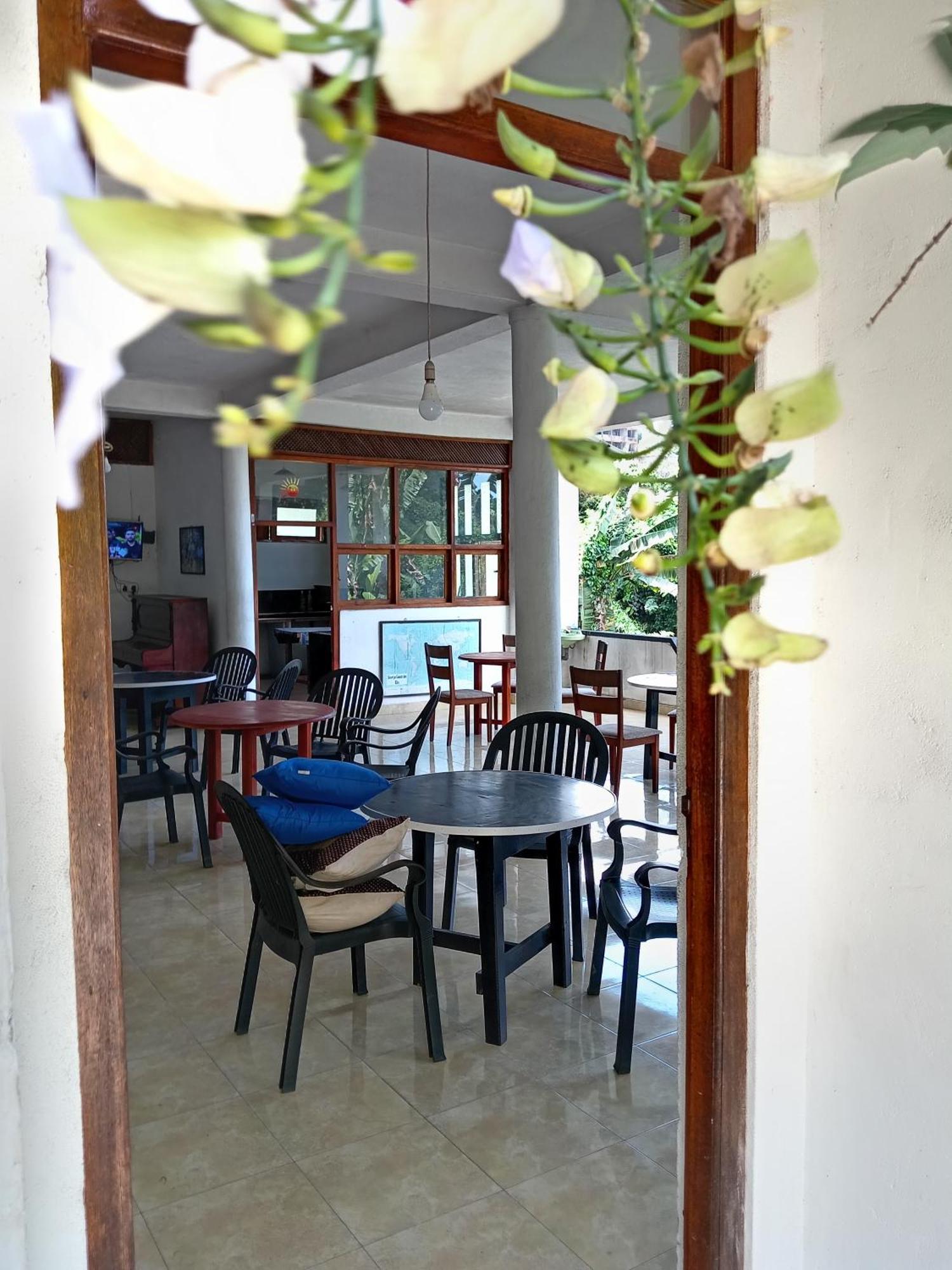 Soorya Inn エッラ エクステリア 写真